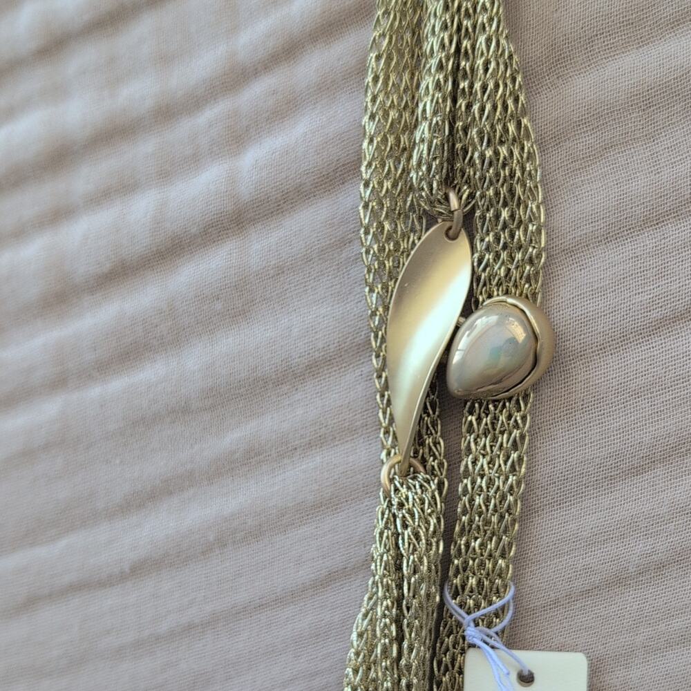 Saachi Gold Tone Mesh twisted plate Bracelet Magnetic Closure Stackable NWT